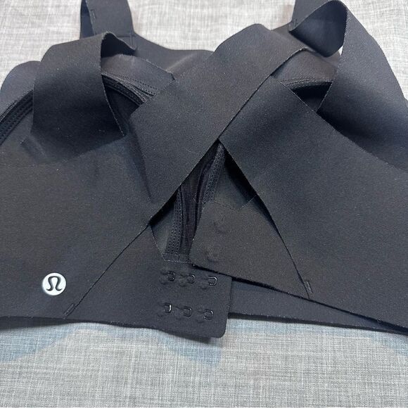 Lululemon Enlite Weave-Back Sports Bra in Black Size 32B - Picture 6 of 8